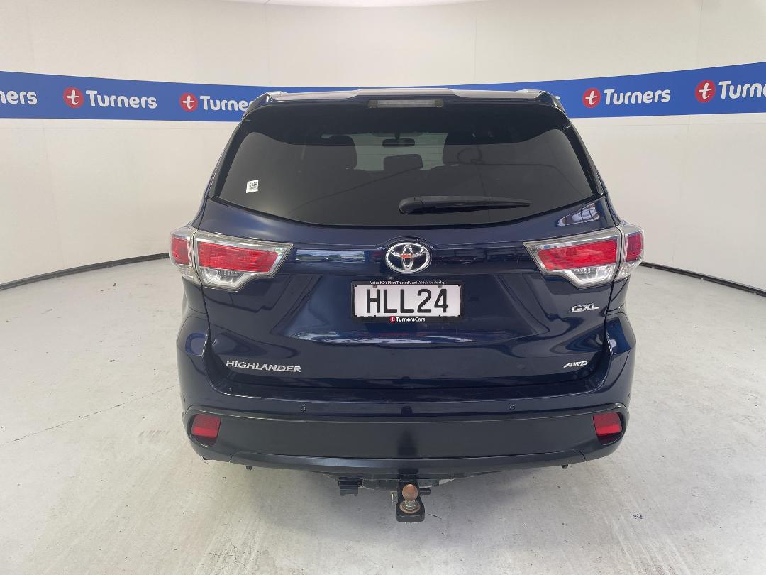 Photo '6' of Toyota Highlander Photo '6' of Toyota Highlander