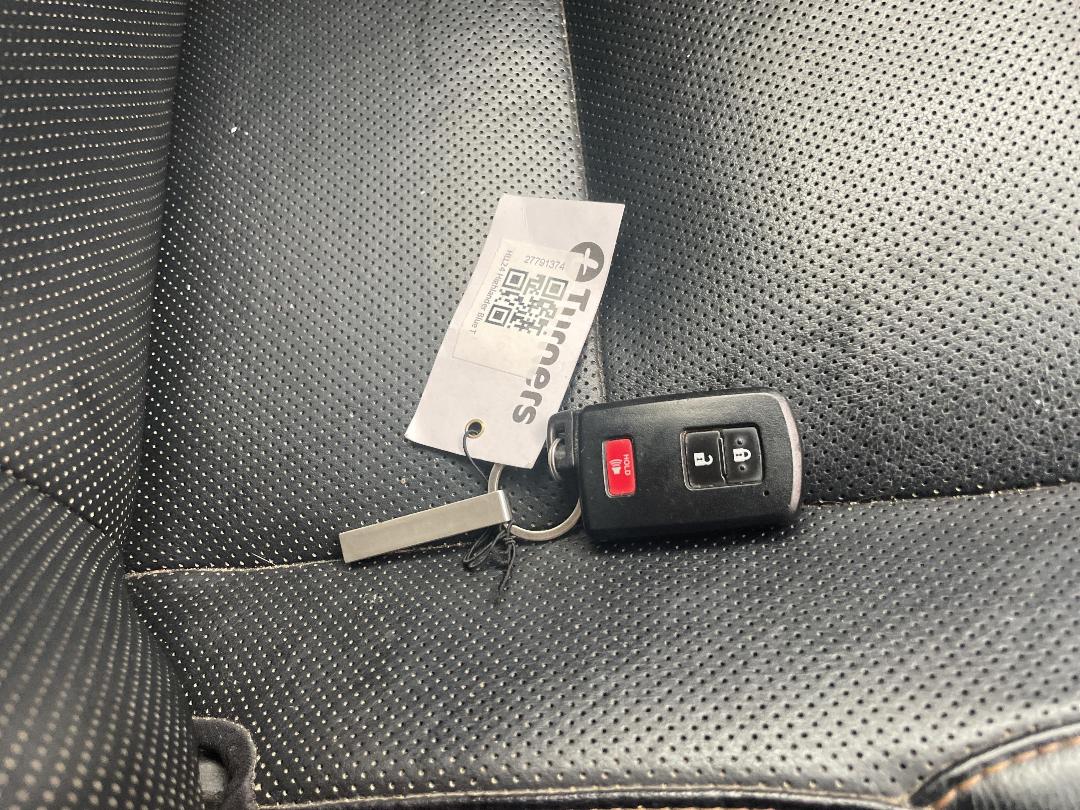 Photo '22' of Toyota Highlander Photo '22' of Toyota Highlander