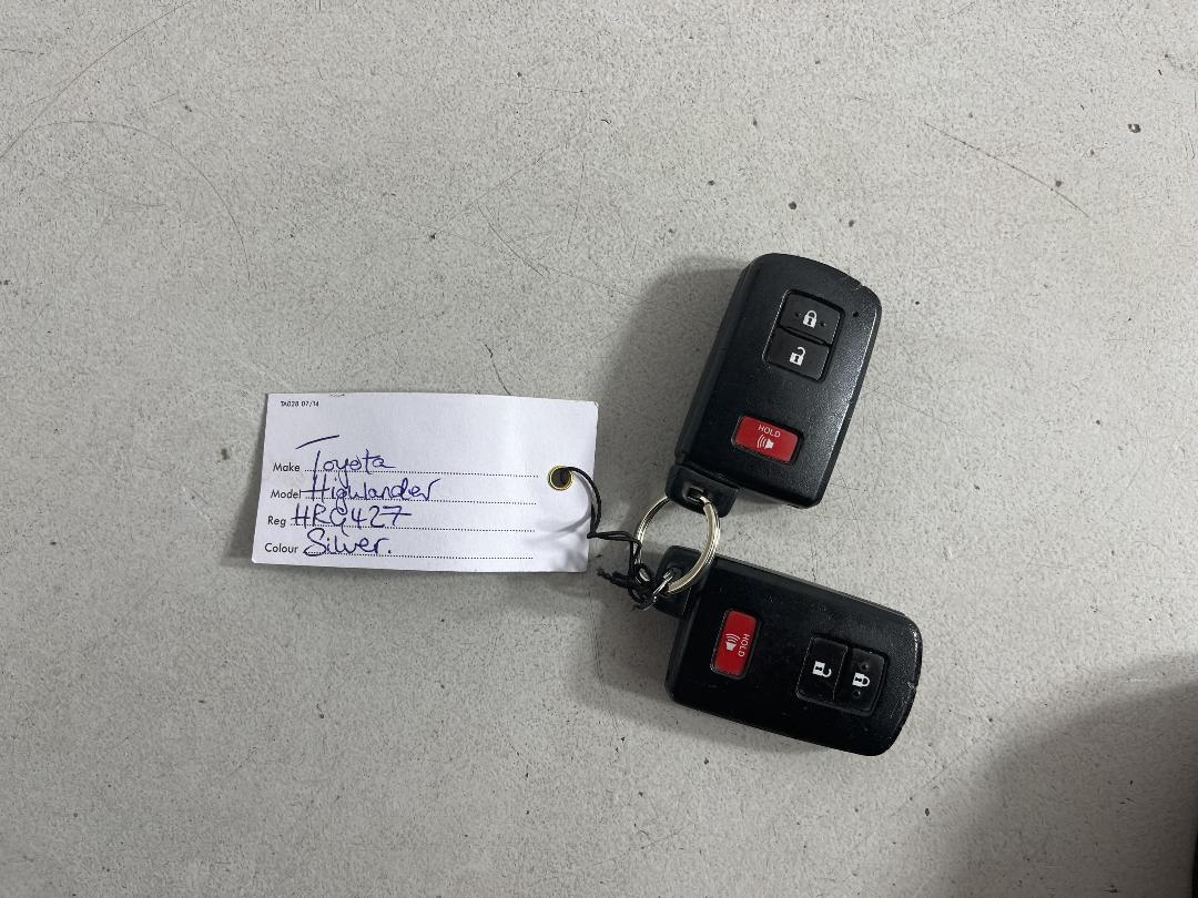 Photo '22' of Toyota Highlander Photo '22' of Toyota Highlander