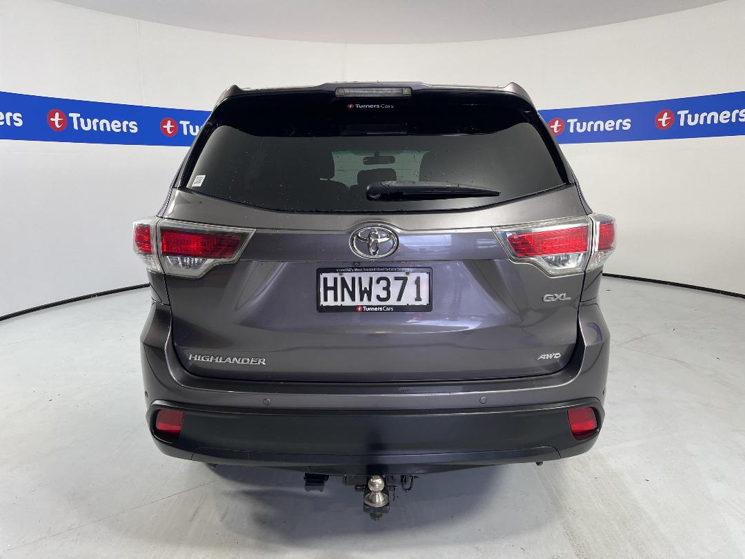 Photo '6' of Toyota Highlander