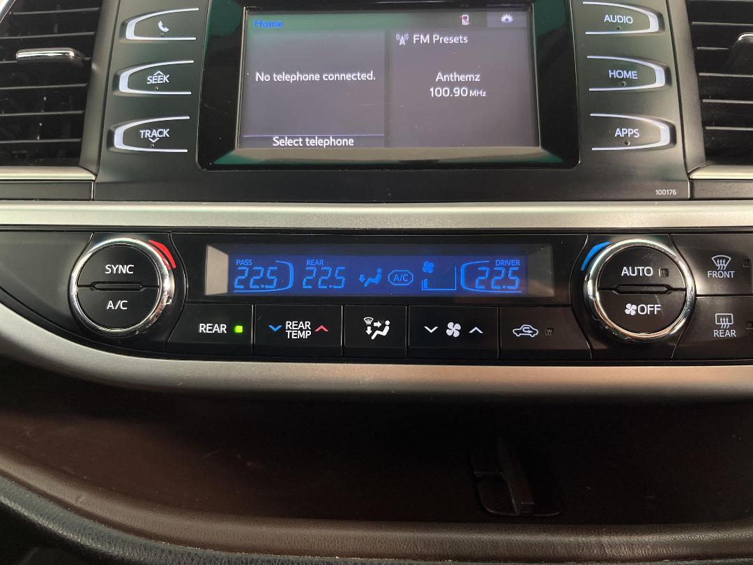 Photo '29' of Toyota Highlander