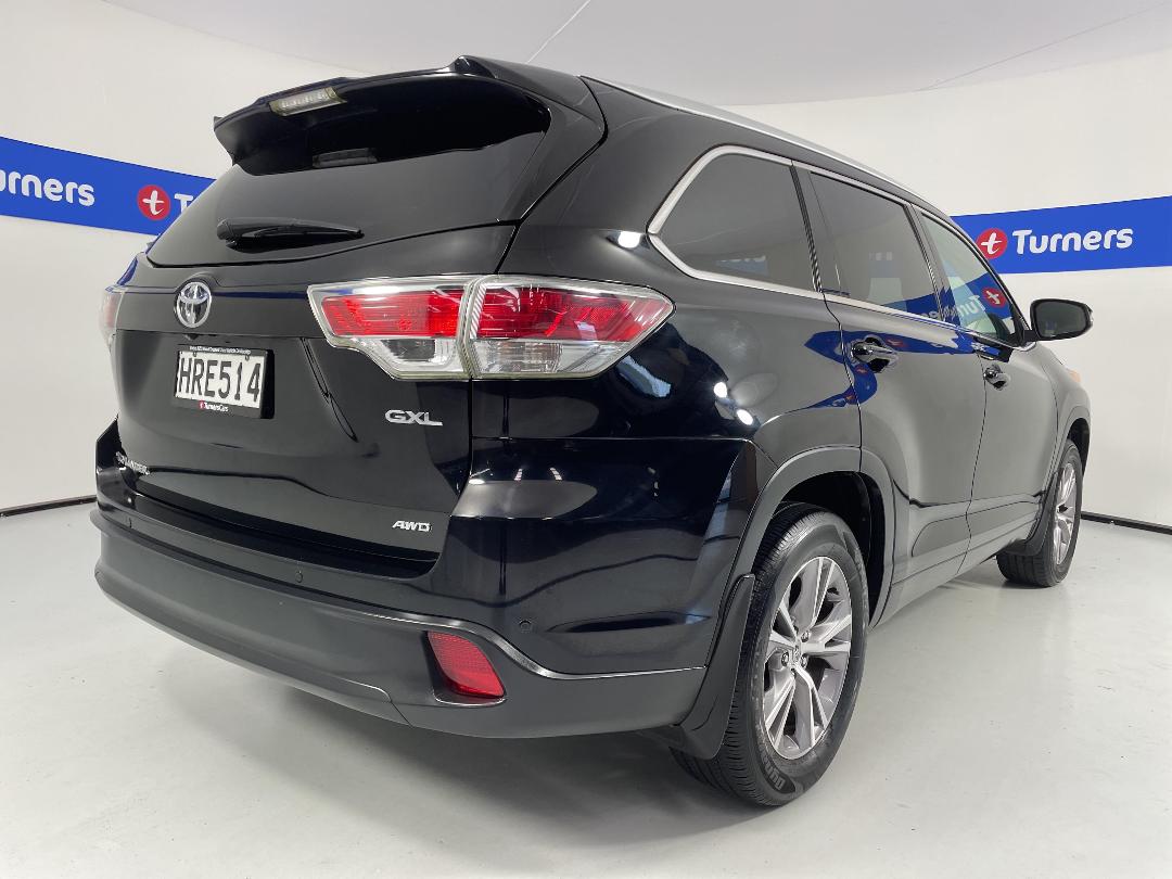 Photo '7' of Toyota Highlander