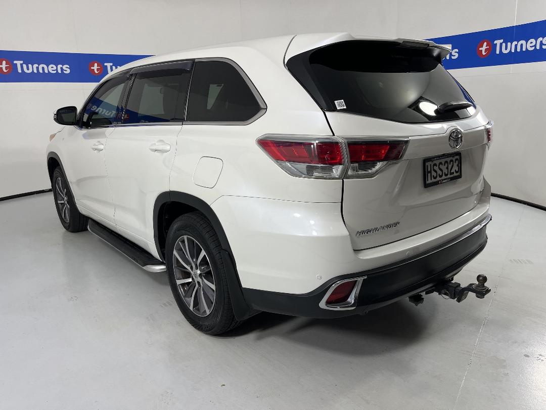 Photo '5' of Toyota Highlander