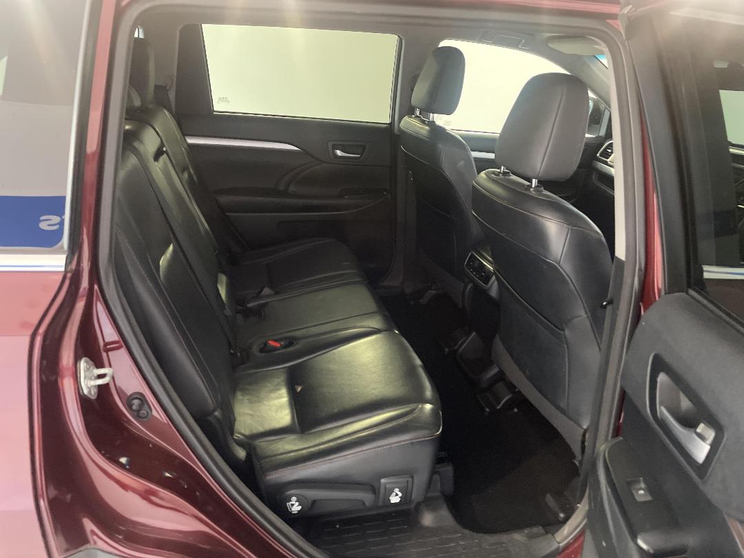 Photo '20' of Toyota Highlander