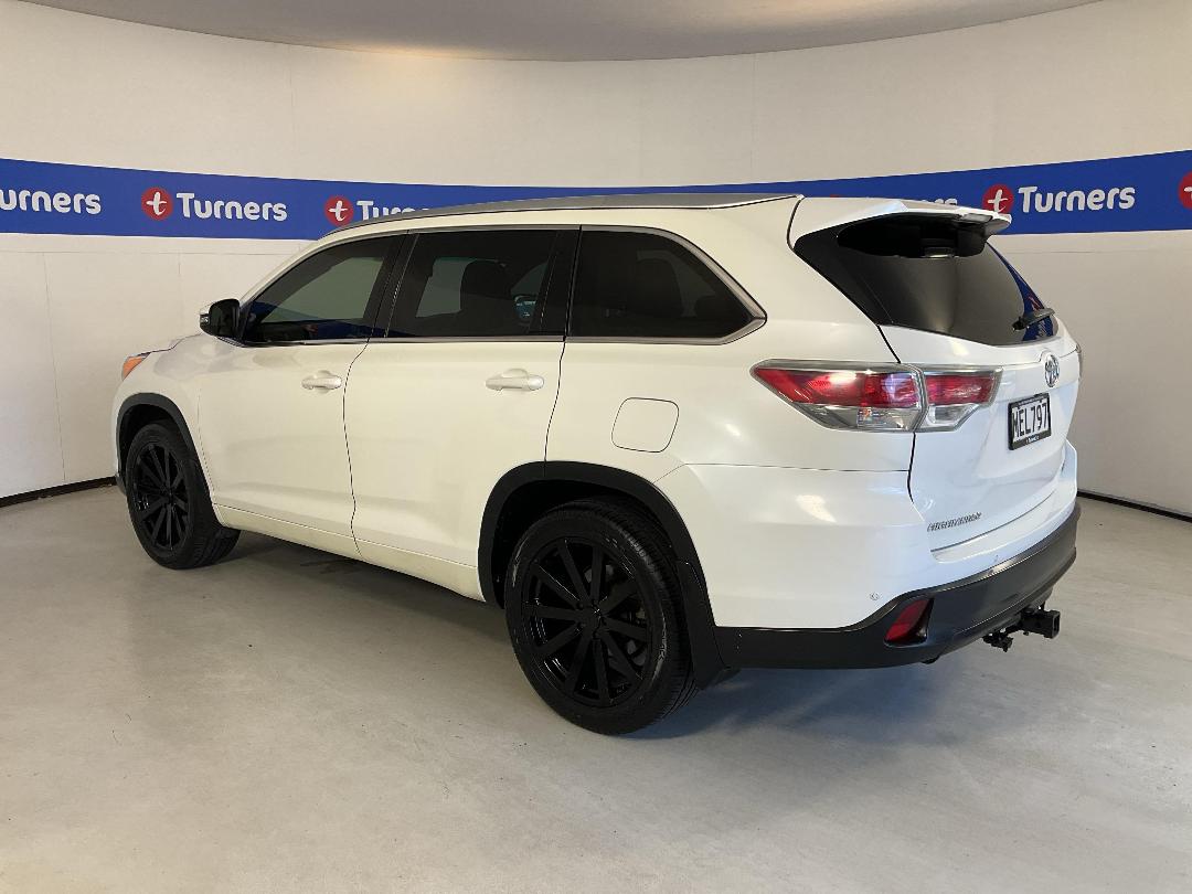 Photo '5' of Toyota Highlander