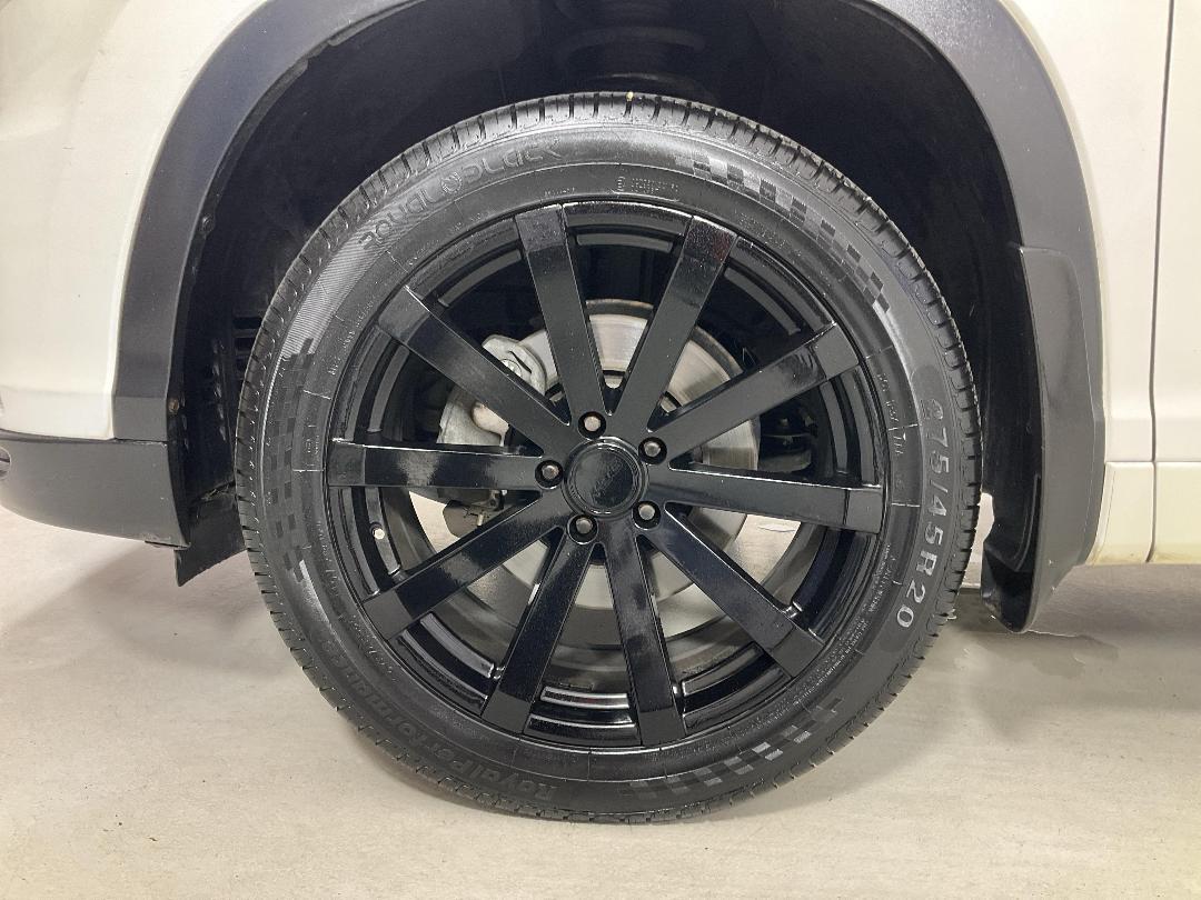 Photo '10' of Toyota Highlander