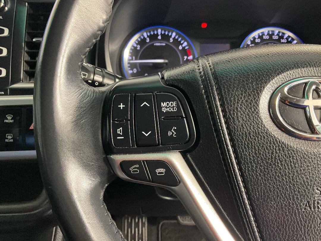 Photo '26' of Toyota Highlander