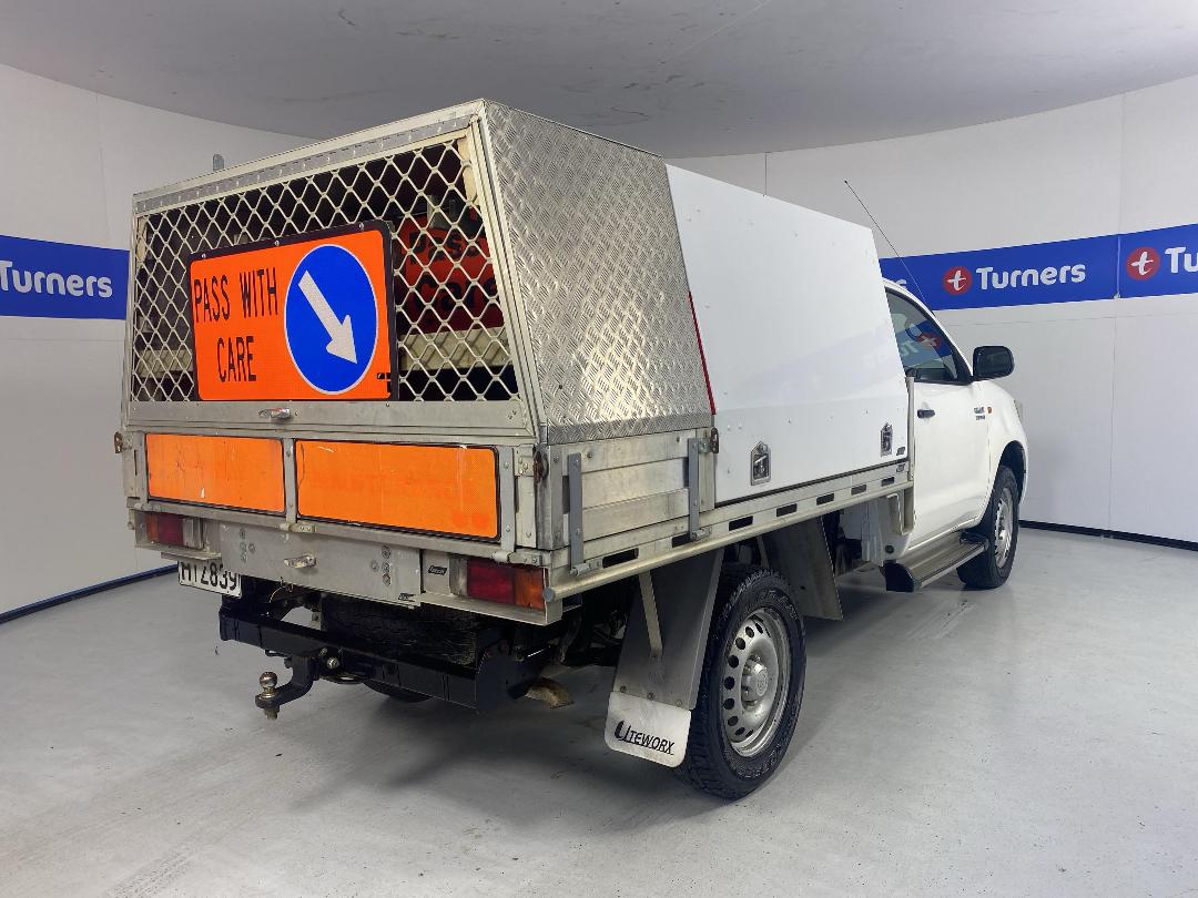 Photo '7' of Toyota Hilux Photo '7' of Toyota Hilux