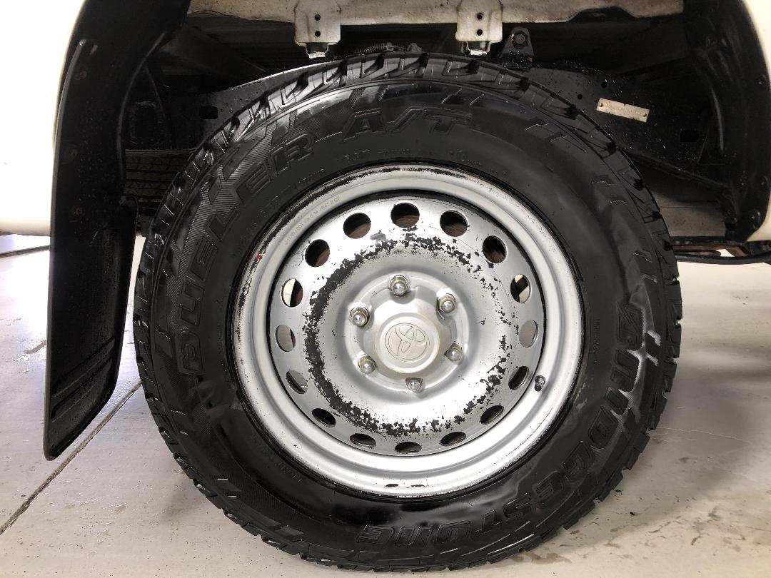 Photo '12' of Toyota Hilux Photo '12' of Toyota Hilux