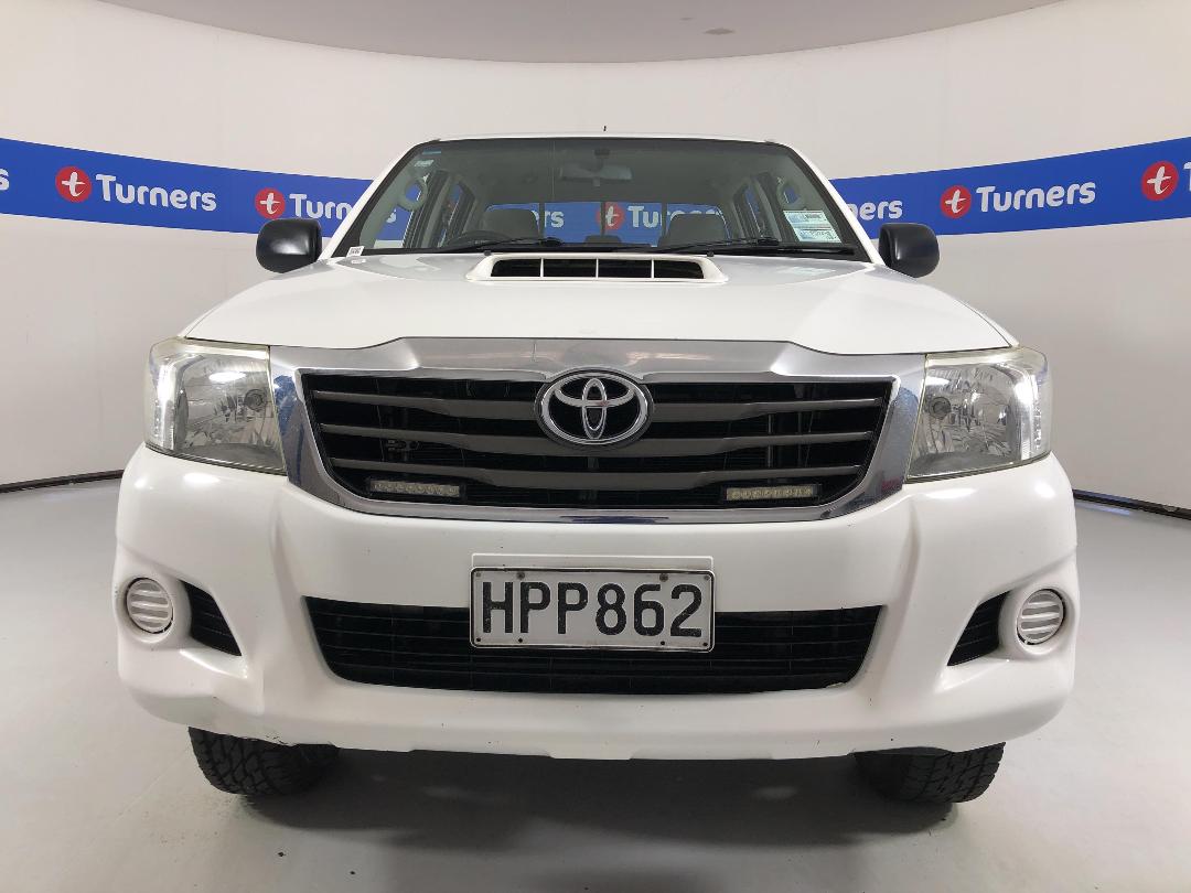 Photo '2' of Toyota Hilux Photo '2' of Toyota Hilux