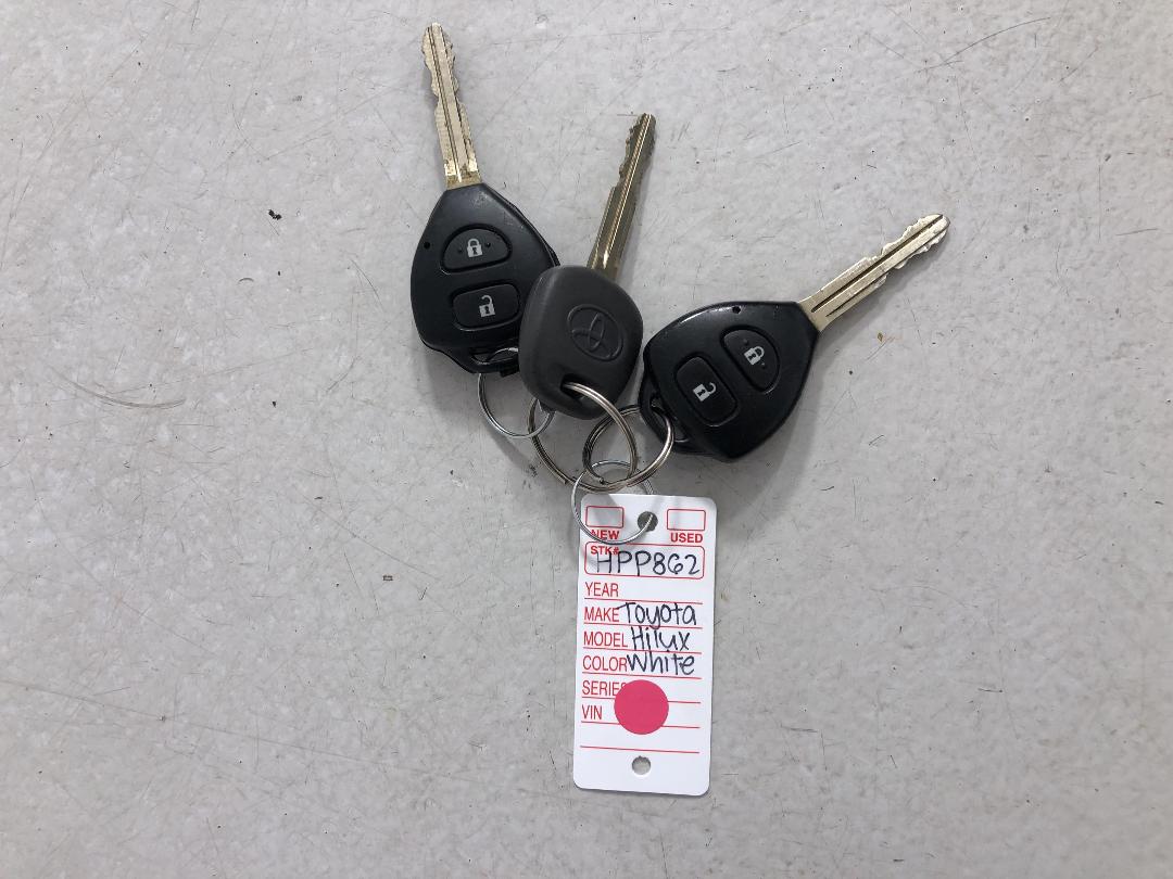 Photo '22' of Toyota Hilux Photo '22' of Toyota Hilux