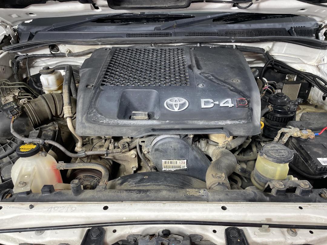 Photo '13' of Toyota Hilux