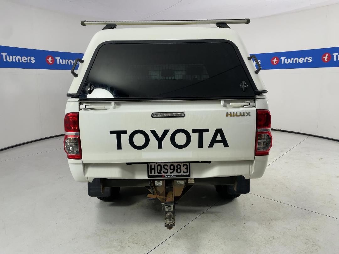 Photo '6' of Toyota Hilux