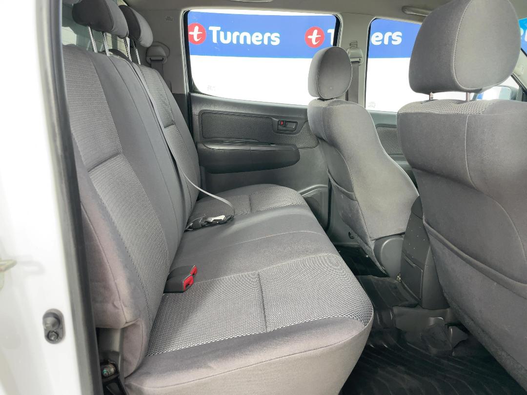 Photo '20' of Toyota Hilux