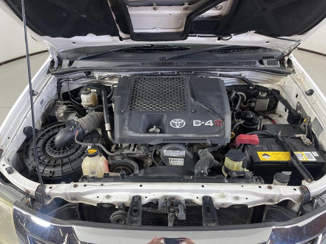 Photo '13' of Toyota Hilux