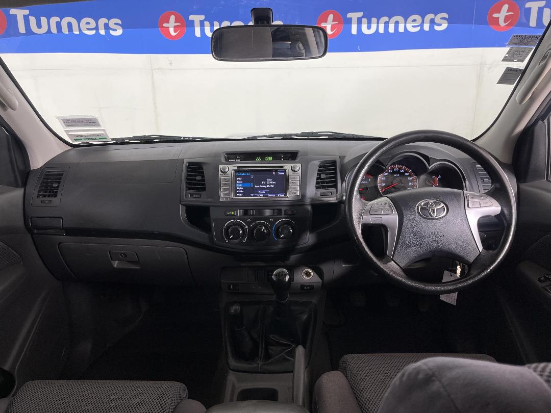 Photo '17' of Toyota Hilux