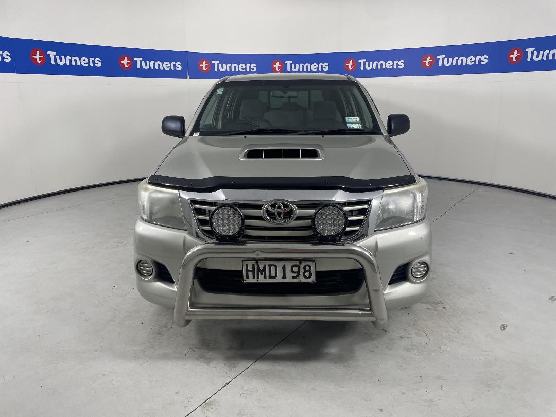 Photo '2' of Toyota Hilux Photo '2' of Toyota Hilux