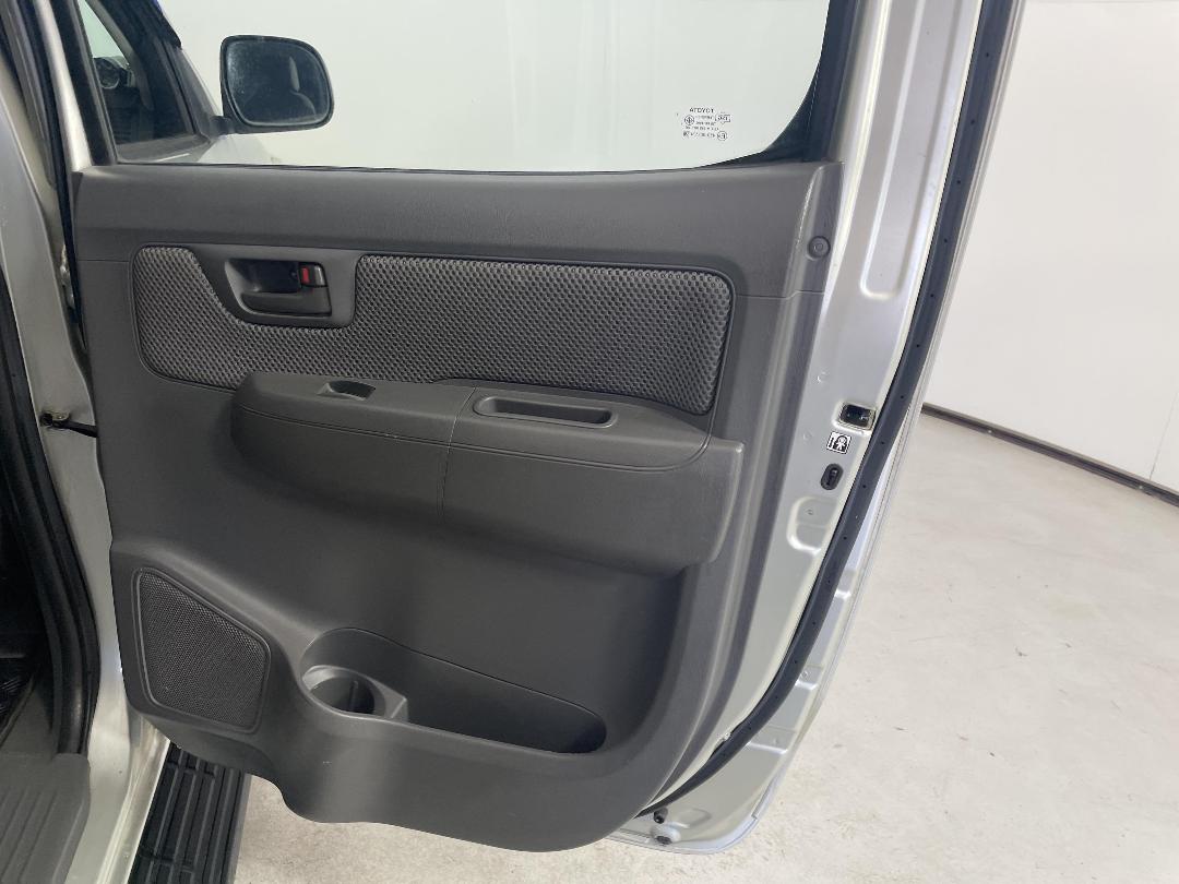 Photo '19' of Toyota Hilux Photo '19' of Toyota Hilux