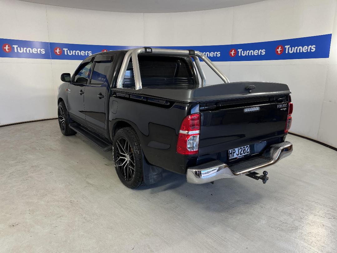 Photo '5' of Toyota Hilux