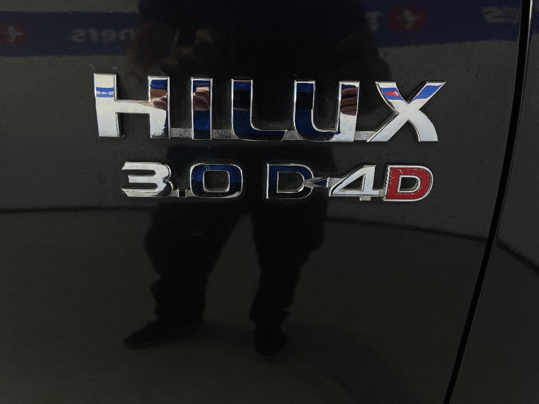 Photo '23' of Toyota Hilux