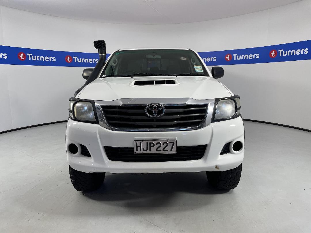 Photo '2' of Toyota Hilux
