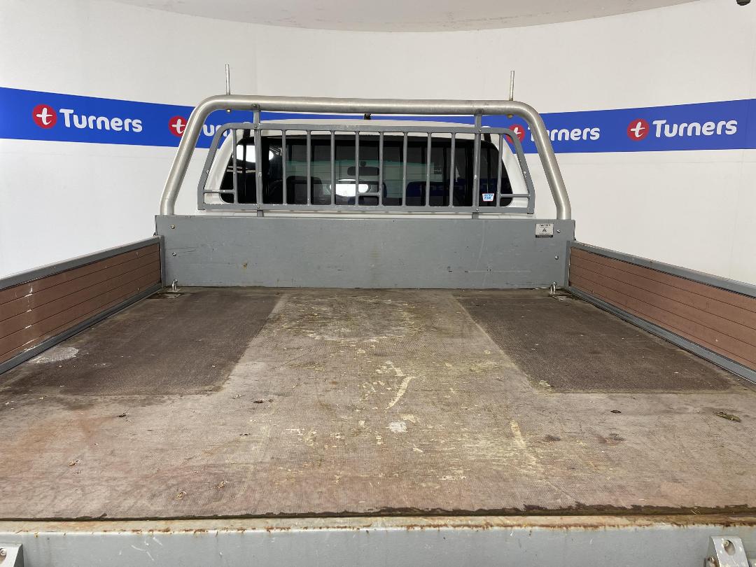 Photo '14' of Toyota Hilux