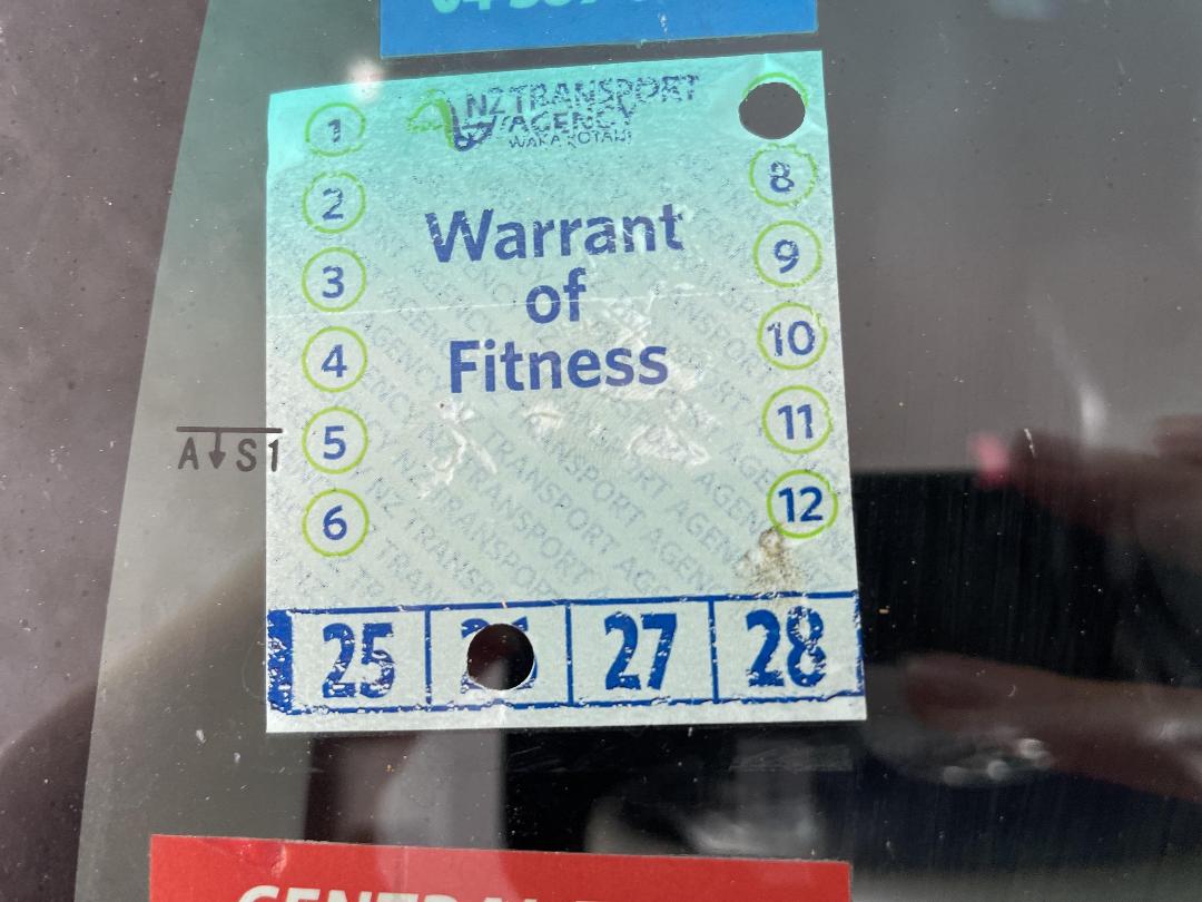 Photo '23' of Toyota Hilux