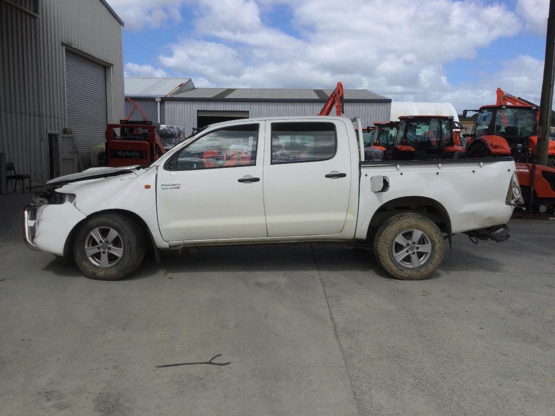 Photo '4' of Toyota Hilux TD DC Photo '4' of Toyota Hilux TD DC