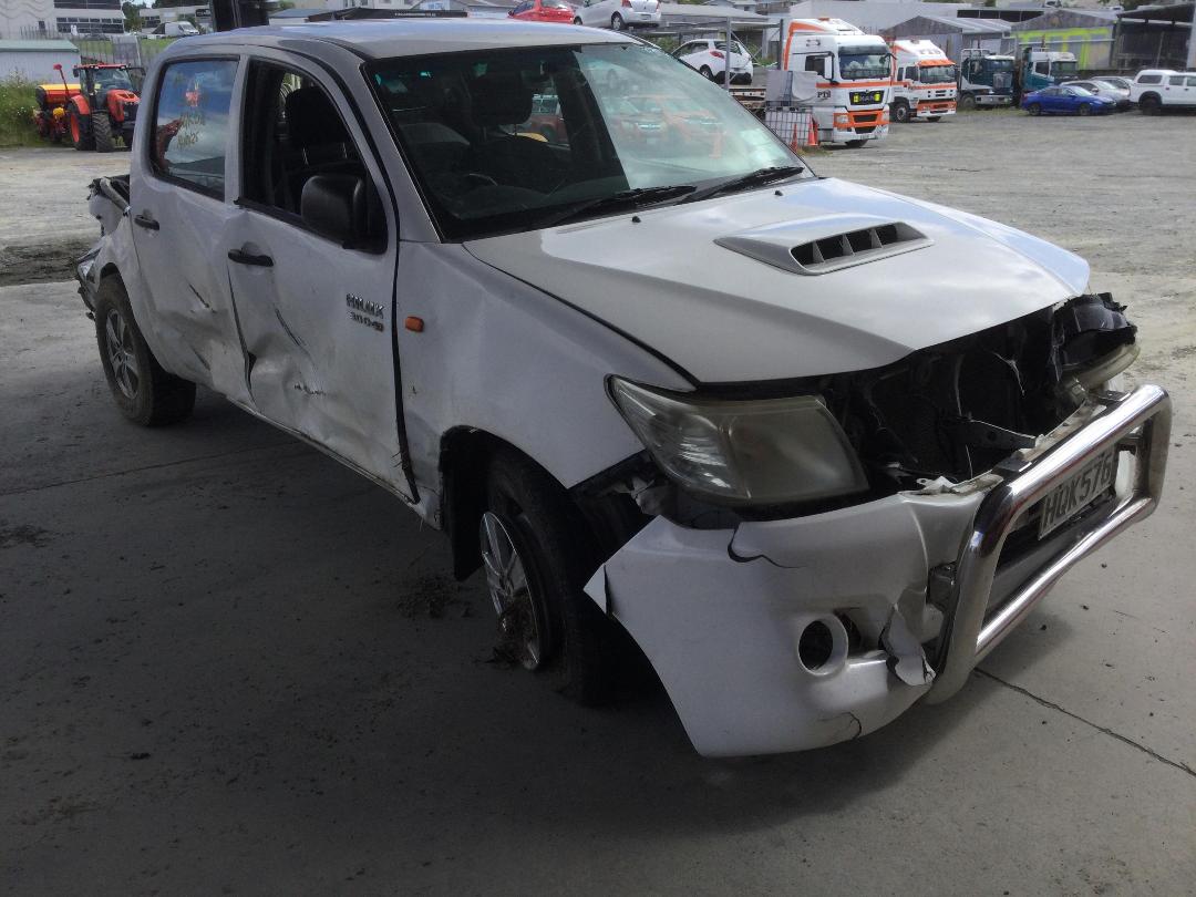 Photo '12' of Toyota Hilux TD DC Photo '12' of Toyota Hilux TD DC