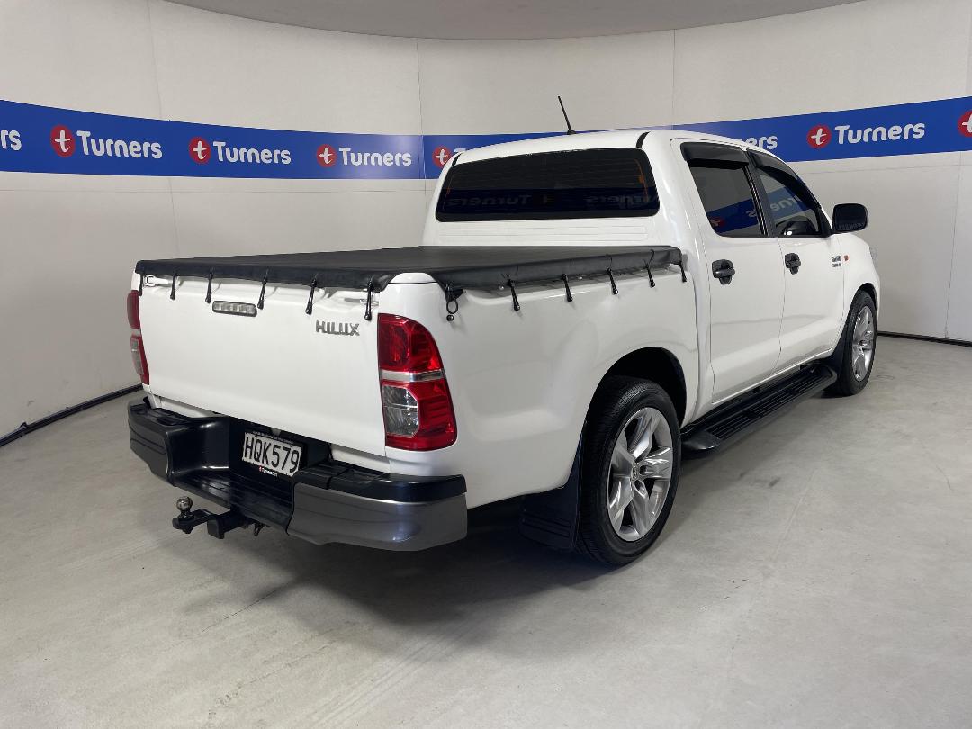 Photo '7' of Toyota Hilux