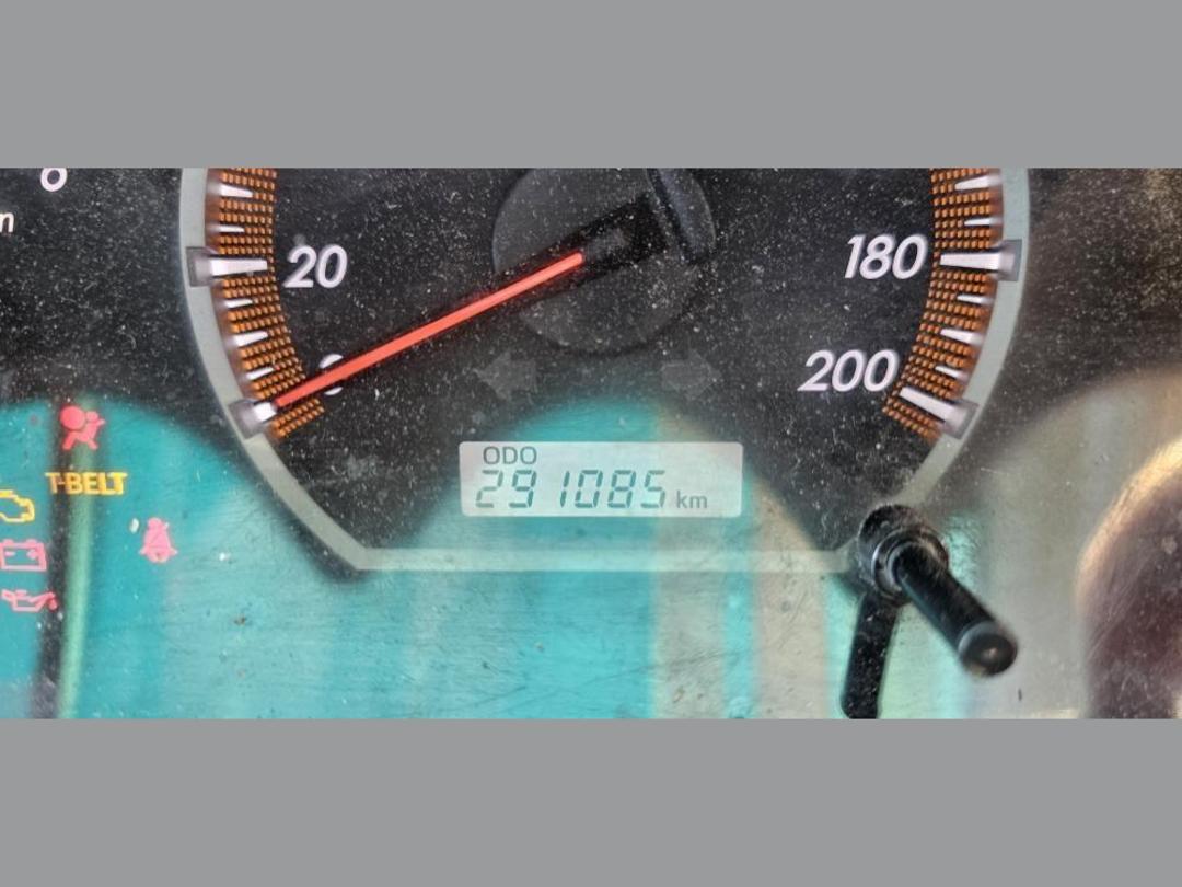 Photo '28' of Toyota Hilux TD SC/CC Photo '28' of Toyota Hilux TD SC/CC