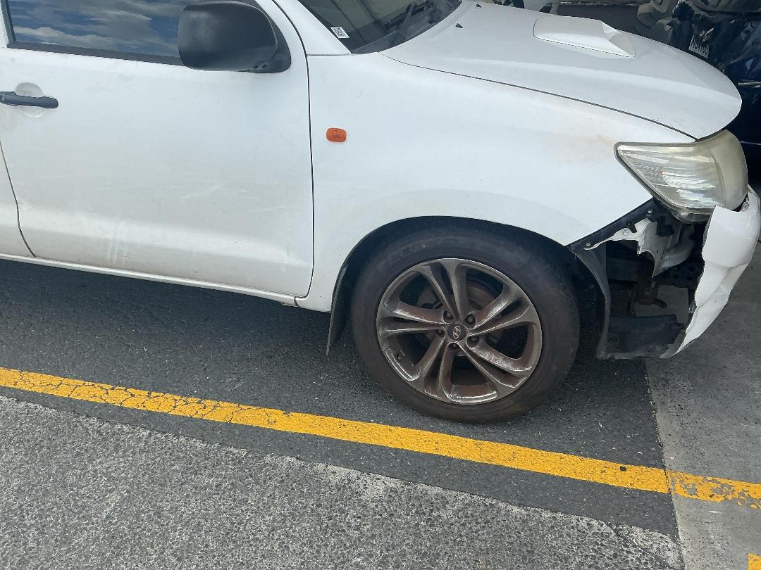 Photo '5' of Toyota Hilux TD DC