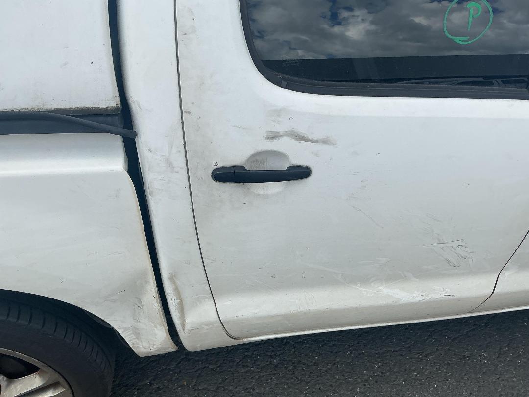 Photo '16' of Toyota Hilux TD DC