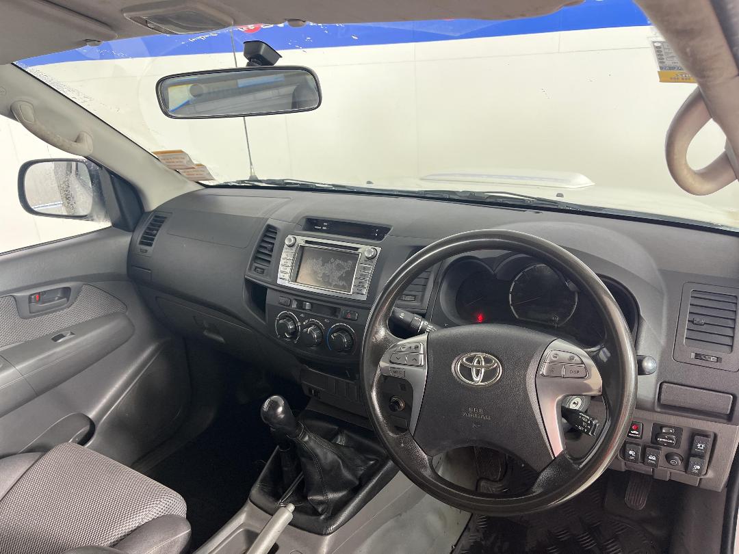 Photo '17' of Toyota Hilux Photo '17' of Toyota Hilux