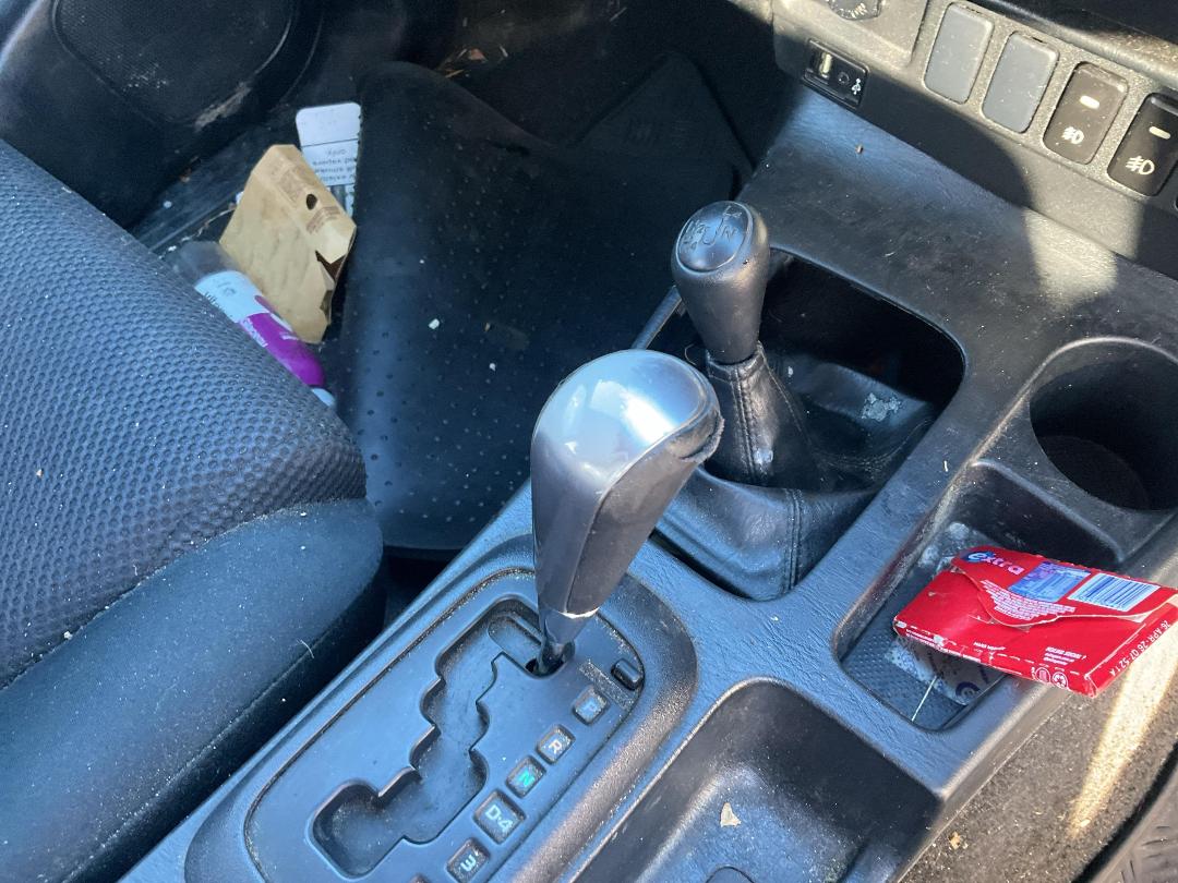 Photo '13' of Toyota Hilux SR5 TD DC Photo '13' of Toyota Hilux SR5 TD DC