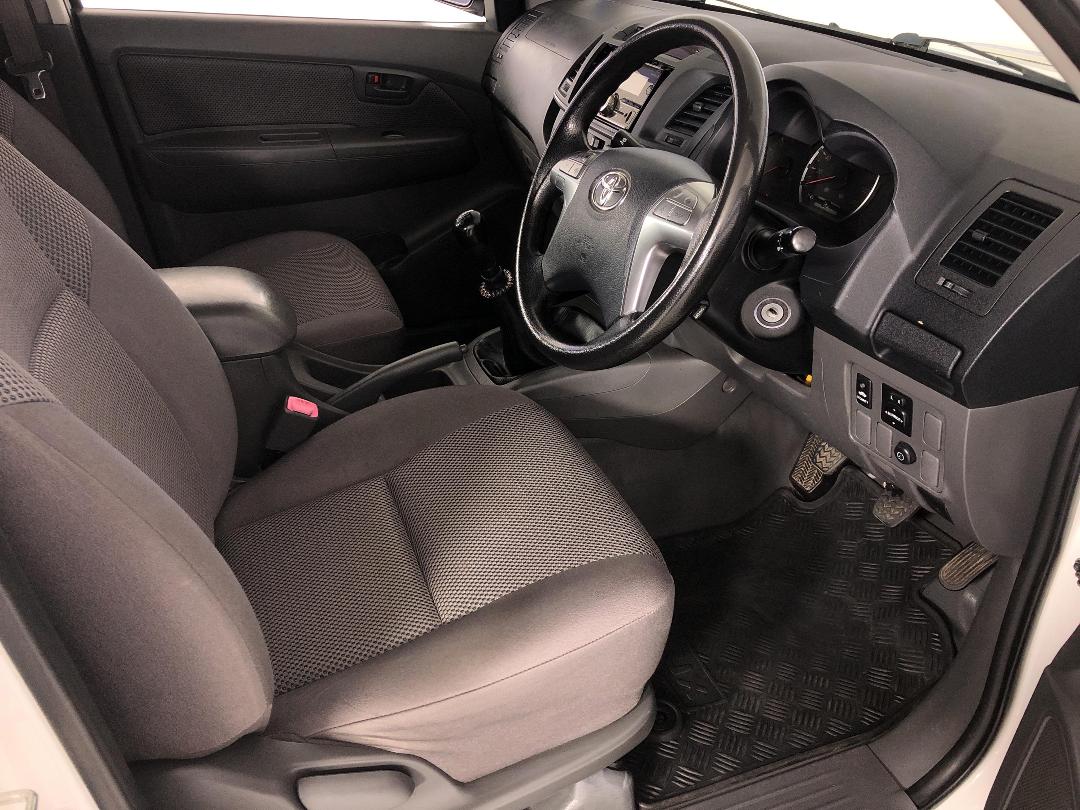 Photo '16' of Toyota Hilux Photo '16' of Toyota Hilux