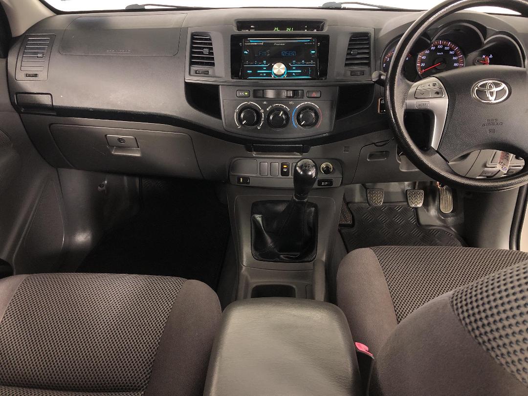 Photo '17' of Toyota Hilux Photo '17' of Toyota Hilux