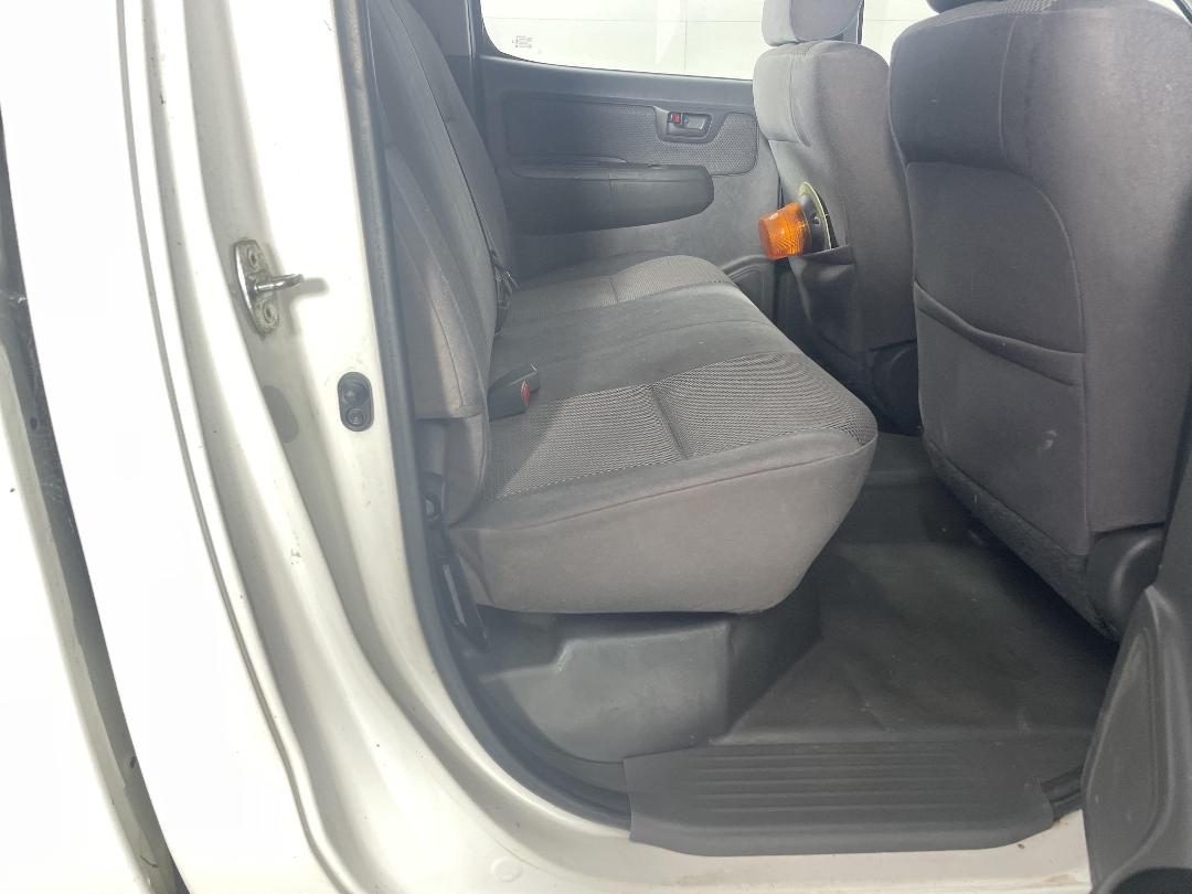 Photo '20' of Toyota Hilux