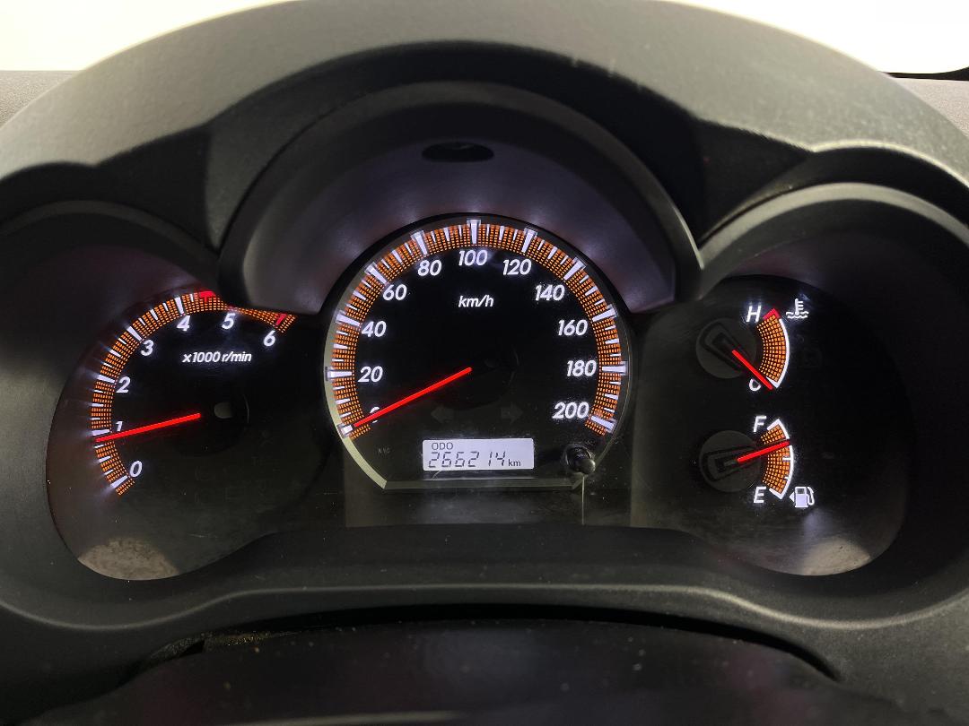 Photo '21' of Toyota Hilux Photo '21' of Toyota Hilux