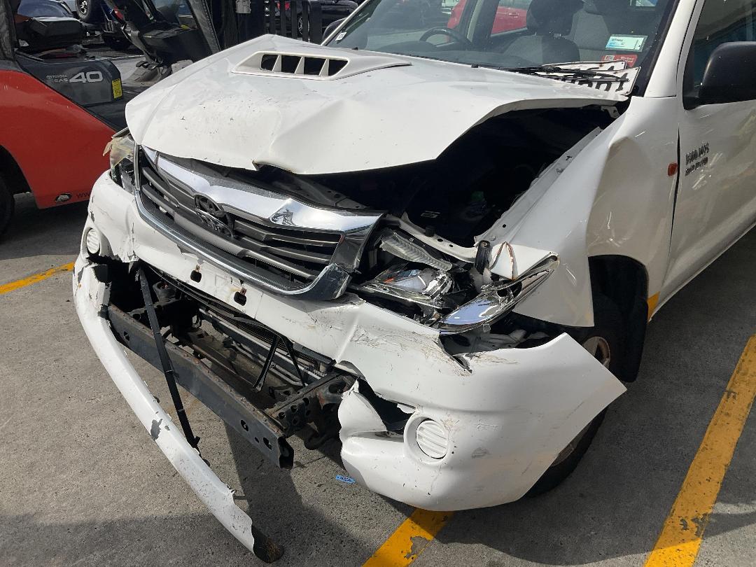 Photo '7' of Toyota Hilux TD DC Photo '7' of Toyota Hilux TD DC