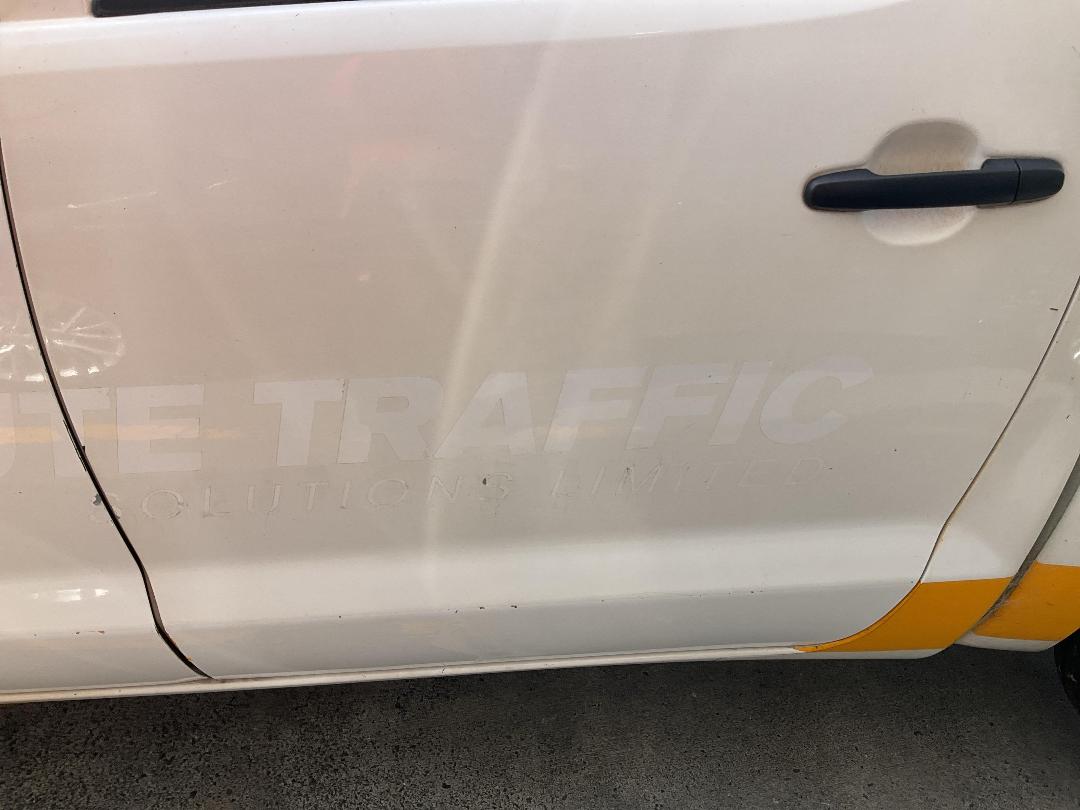 Photo '12' of Toyota Hilux TD DC Photo '12' of Toyota Hilux TD DC