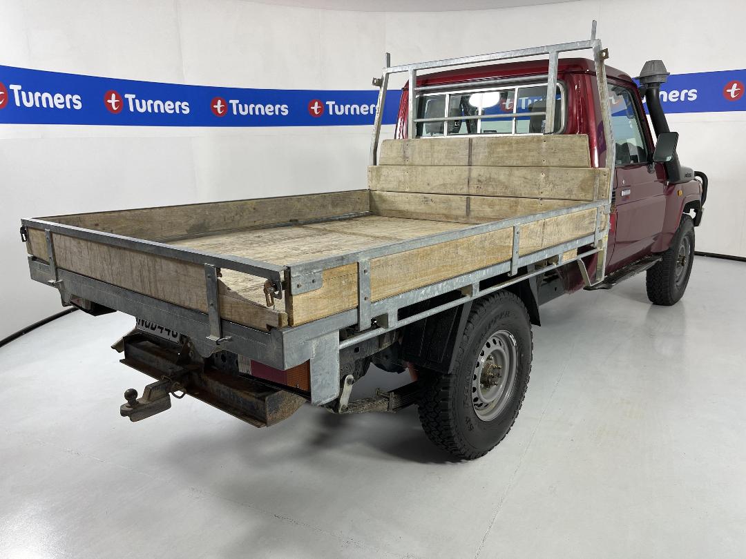 Photo '7' of Toyota Landcruiser Photo '7' of Toyota Landcruiser