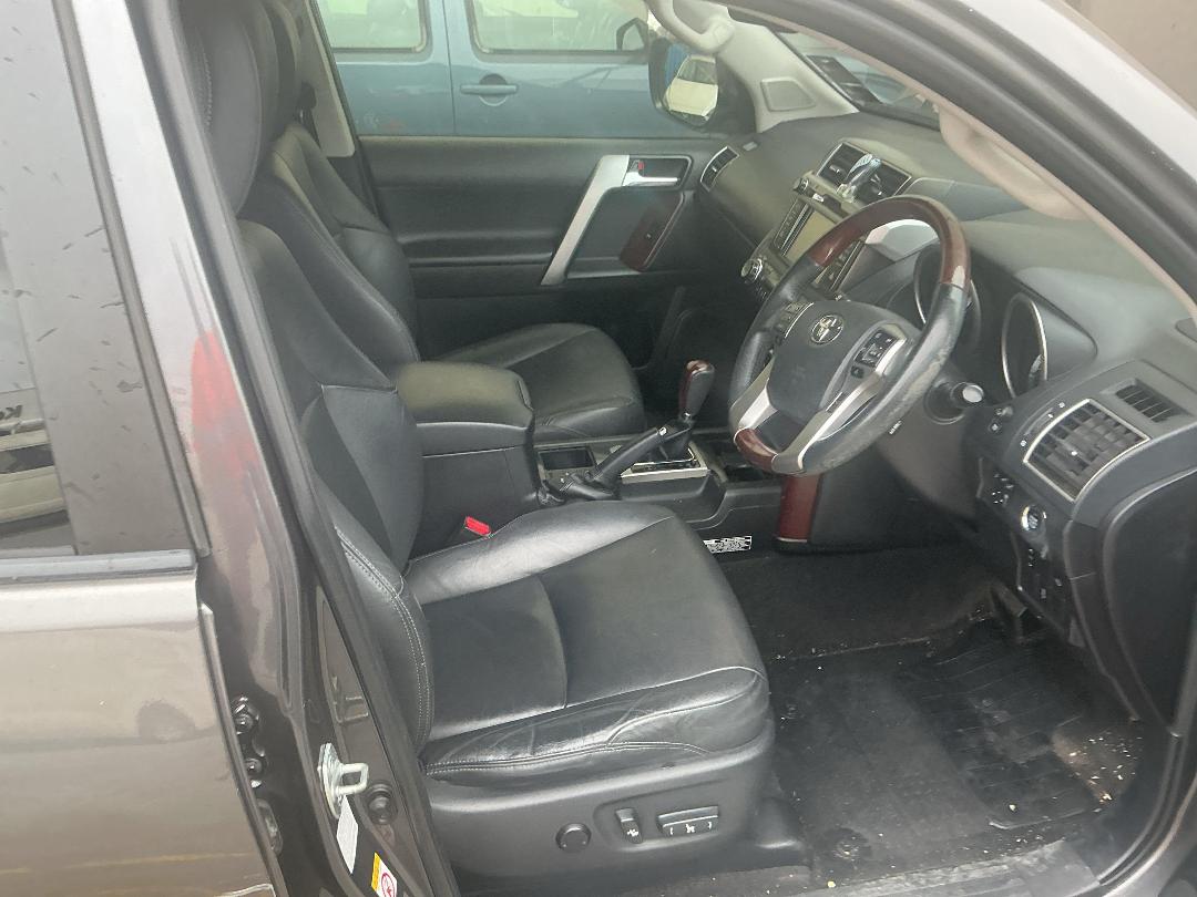 Photo '17' of Toyota Landcruiser Prado VX Limited