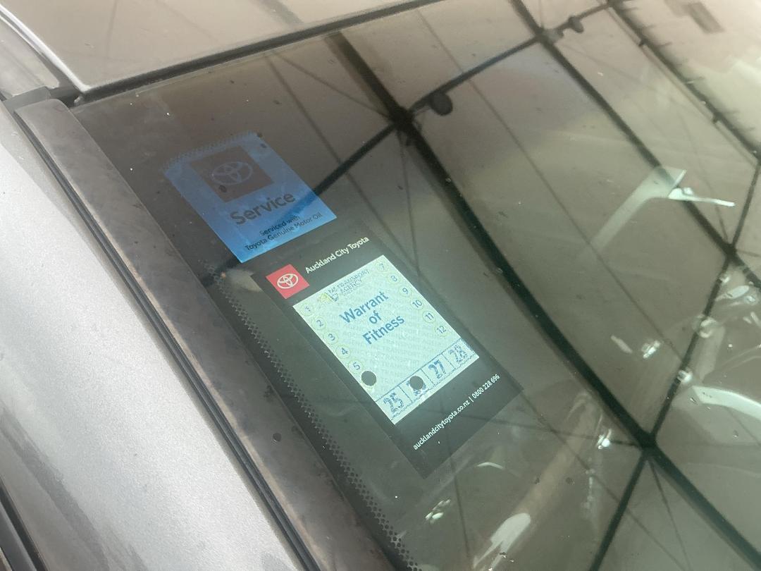 Photo '21' of Toyota Landcruiser Prado VX Limited