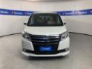 Thumbnail '2' of Toyota Noah