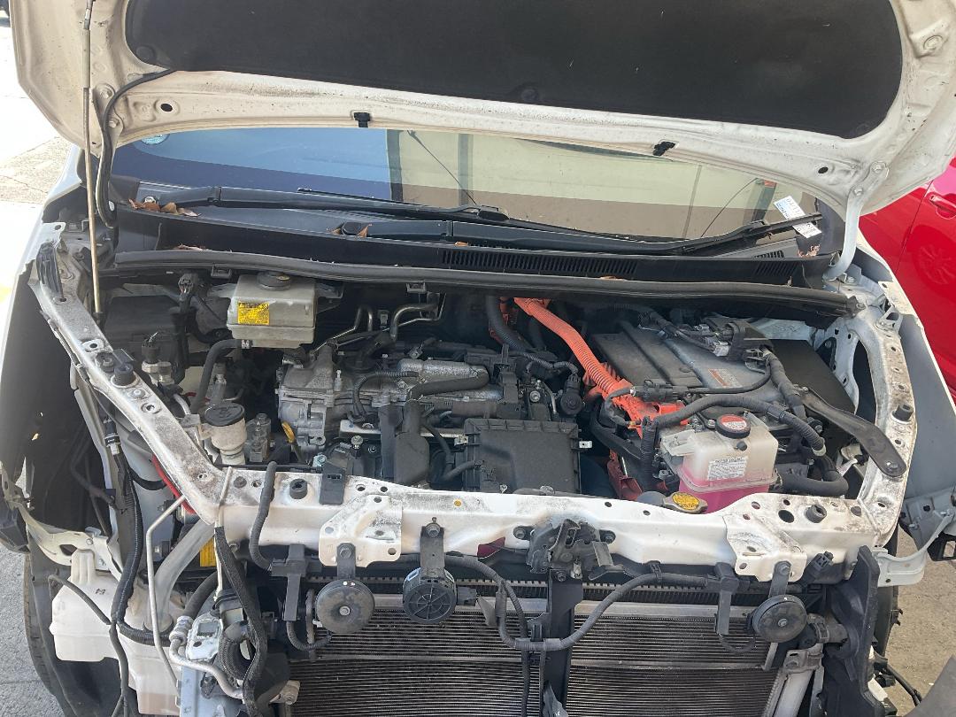 Photo '23' of Toyota Noah Hybrid