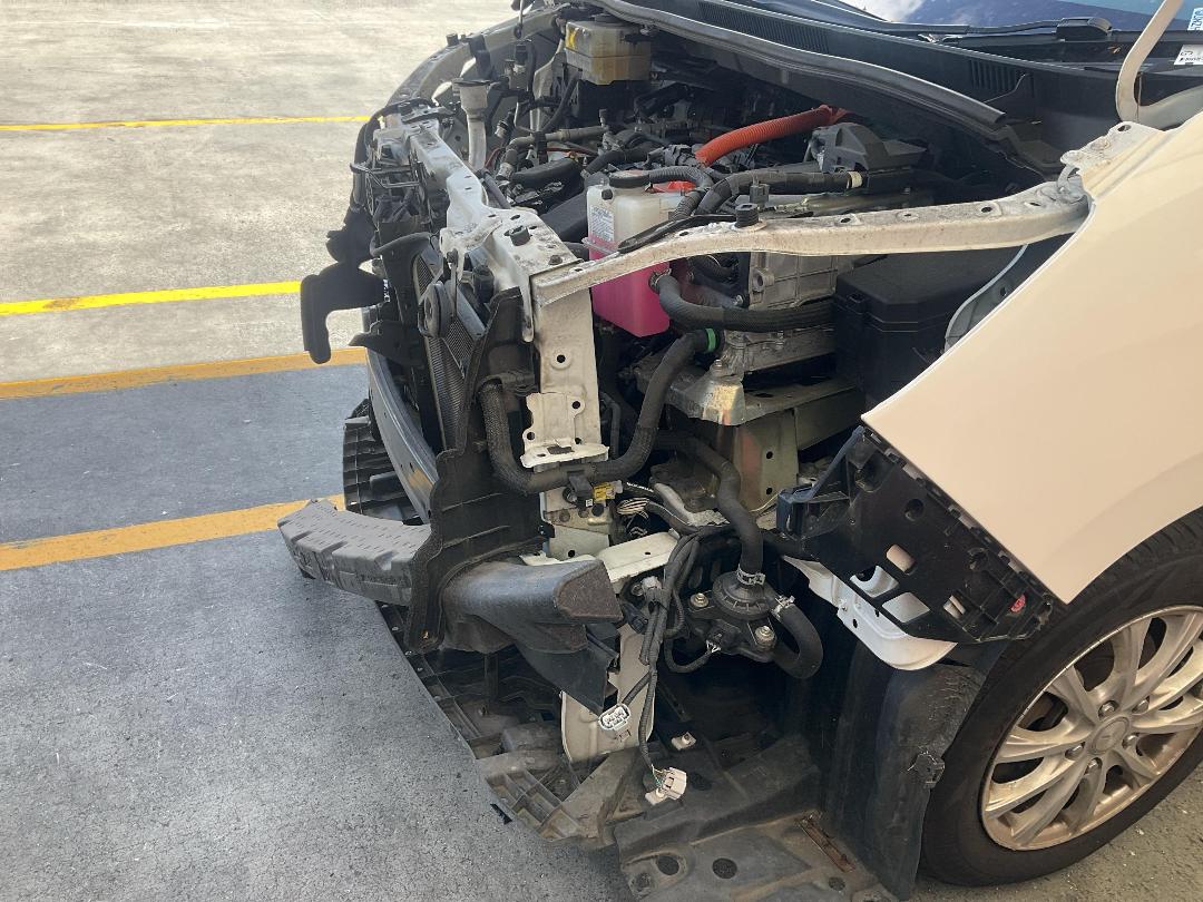 Photo '29' of Toyota Noah Hybrid