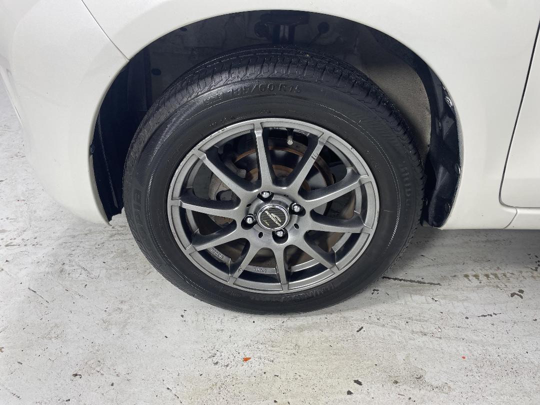 Photo '10' of Toyota Passo Photo '10' of Toyota Passo