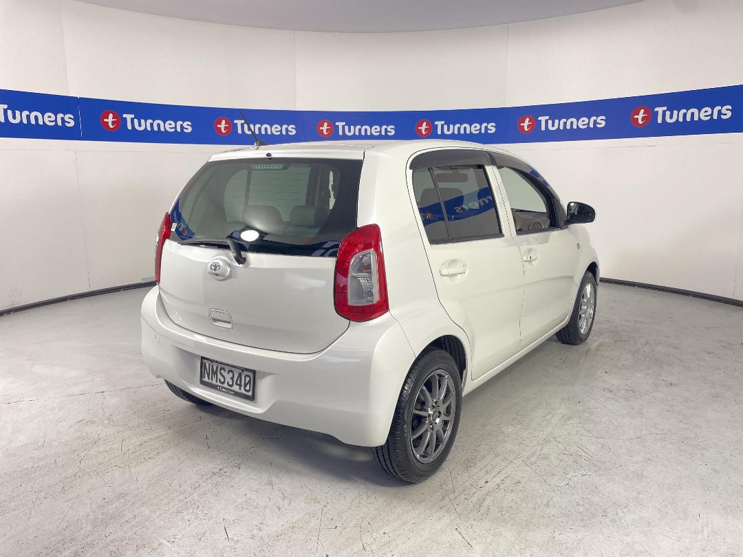 Photo '7' of Toyota Passo Photo '7' of Toyota Passo