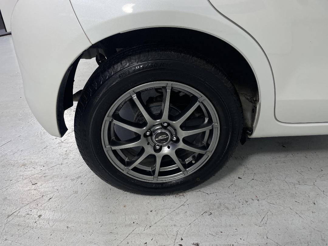 Photo '12' of Toyota Passo Photo '12' of Toyota Passo